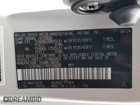 2024 Toyota Sienna XLE z VIN 5TDYRKEC1RS219079, wystawiony jako Copart lot #86458085 z przebiegiem 14 907 mil mil oraz Szkoda całkowita • Salvage title. Historia ofert i sprzedaży dostępna na DreamBid. Obrazek 14.