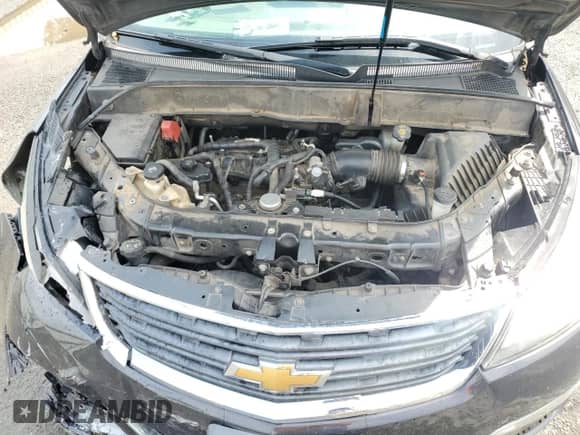 2015 Chevrolet Traverse LS with VIN 1GNKRFED0FJ370727, listed as a Copart auction lot 60500825 with Not provided miles and Salvage title. Bid and sale history available at DreamBid. Image 12.