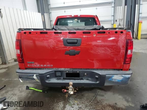 2012 Chevrolet Silverado 1500 Work Truck z VIN 1GCNKPEA4CZ100743, wystawiony jako Copart lot #70768315 z przebiegiem 183 019 mil mil oraz Szkoda całkowita • Salvage title. Historia ofert i sprzedaży dostępna na DreamBid. Obrazek 6.