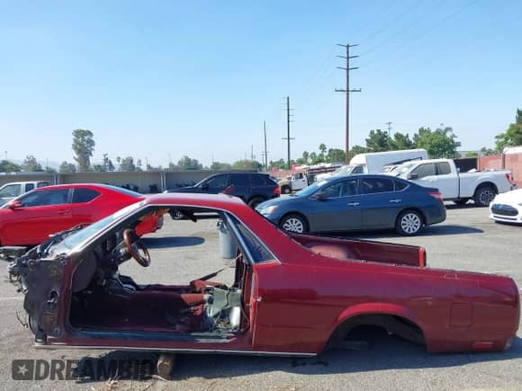 1986 Chevrolet El Camino SS с VIN 3GCCW80H7GS903524, выставлен на аукционе IAAI как лот 42846165 с пробегом Не указан миль и . История ставок и продаж доступна на DreamBid. Изображение 13.