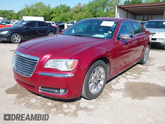 2014 Chrysler 300 C with VIN 2C3CCAEG5EH372859, listed as a IAAI auction lot 42004993 with 204,587 mi miles and . Bid and sale history available at DreamBid. Image 2.