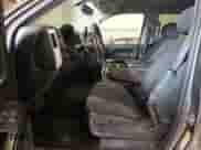 2014 Chevrolet Silverado 1500 LT z VIN 3GCUKREC7EG322608, wystawiony jako Copart lot #80577195 z przebiegiem 146 778 mil mil oraz Szkoda całkowita • Salvage title. Historia ofert i sprzedaży dostępna na DreamBid. Obrazek 7.