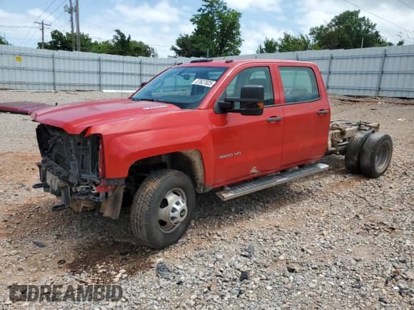 2015 Chevrolet Silverado 3500 с VIN 1GB4KYC84FF614068, выставлен на аукционе Copart как лот 57627825 с пробегом 133 454 миль миль и Списание • Salvage title. История ставок и продаж доступна на DreamBid. Изображение 1.