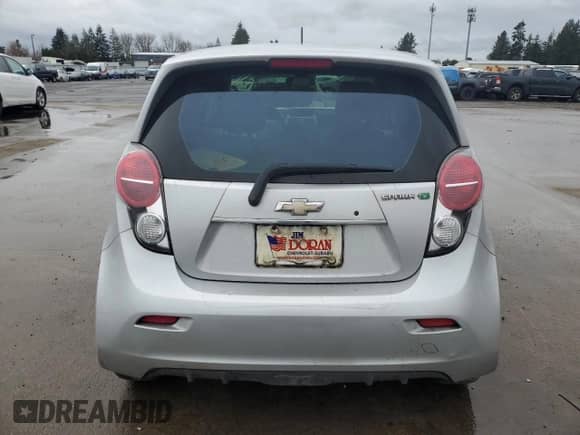 2014 Chevrolet Spark LT с VIN KL8CL6S02EC494641, выставлен на аукционе Copart как лот 49668705 с пробегом 132 059 миль миль и Списание • Salvage title. История ставок и продаж доступна на DreamBid. Изображение 6.