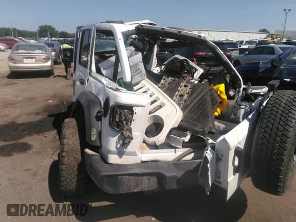 2021 Jeep Wrangler Unlimited Sport с VIN 1C4HJXKNXMW703657, выставлен на аукционе IAAI как лот 37132498 с пробегом Не указан миль и . История ставок и продаж доступна на DreamBid. Изображение 17.