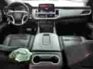 2021 Chevrolet Suburban Z71 с VIN 1GNSKDKDXMR135957, выставлен на аукционе Copart как лот 80081345 с пробегом 114 802 миль миль и Списание • Salvage title. История ставок и продаж доступна на DreamBid. Изображение 8.