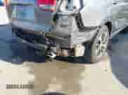 2017 Kia Sorento EX с VIN 5XYPH4A14HG276323, выставлен на аукционе IAAI как лот 42509763 с пробегом 102 510 миль миль и . История ставок и продаж доступна на DreamBid. Изображение 18.