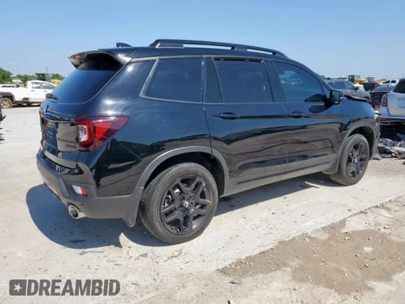 2024 Honda Passport Black Edition z VIN 5FNYF8H86RB002604, wystawiony jako Copart lot #58368835 z przebiegiem 14 145 mil mil oraz Szkoda całkowita • Salvage title. Historia ofert i sprzedaży dostępna na DreamBid. Obrazek 3.