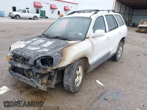 2005 Hyundai Santa Fe GLS с VIN KM8SC13E05U007796, выставлен на аукционе IAAI как лот 41543646 с пробегом Не указан миль и . История ставок и продаж доступна на DreamBid. Изображение 2.
