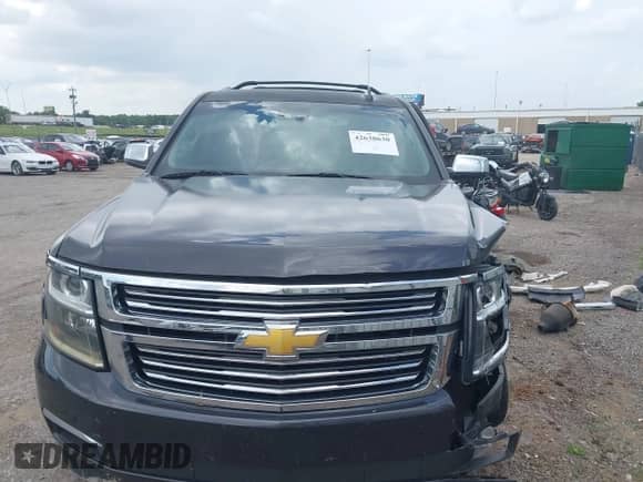 2017 Chevrolet Tahoe Premier z VIN 1GNSCCKC4HR173401, wystawiony jako IAAI lot #42638630 z przebiegiem 135 244 mil mil oraz . Historia ofert i sprzedaży dostępna na DreamBid. Obrazek 13.