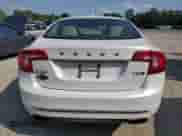 2017 Volvo S60 Inscription с VIN LYV402TKXHB145250, выставлен на аукционе Copart как лот 60962435 с пробегом 82 182 миль миль и Списание • Salvage title. История ставок и продаж доступна на DreamBid. Изображение 6.