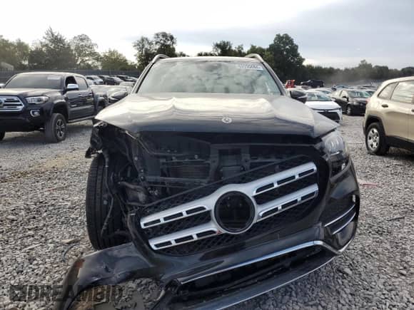 2021 Mercedes-Benz GLS 580 with VIN 4JGFF8GE0MA553445, listed as a Copart auction lot 69935684 with Not provided miles and Salvage title. Bid and sale history available at DreamBid. Image 5.