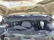 2003 Chevrolet Silverado 1500HD LS z VIN 1GCGC13U13F185851, wystawiony jako IAAI lot #41941718 z przebiegiem 320 745 mil mil oraz . Historia ofert i sprzedaży dostępna na DreamBid. Obrazek 10.