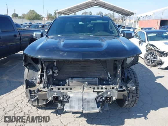 2020 Chevrolet Silverado 1500 LT with VIN 3GCPWCEK3LG340591, listed as a IAAI auction lot 43282649 with 92,978 mi miles and . Bid and sale history available at DreamBid. Image 13.