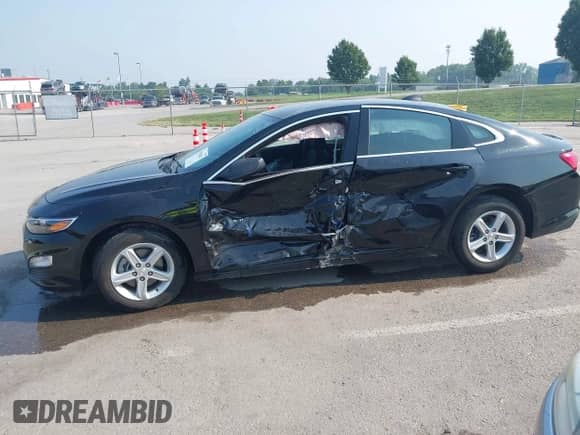 2024 Chevrolet Malibu LS с VIN 1G1ZC5ST4RF194294, выставлен на аукционе IAAI как лот 42708421 с пробегом 10 314 миль миль и . История ставок и продаж доступна на DreamBid. Изображение 14.