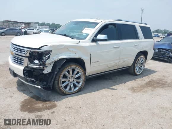 2015 Chevrolet Tahoe LTZ with VIN 1GNSCCKC8FR522850, listed as a IAAI auction lot 42292906 with 225,673 mi miles and . Bid and sale history available at DreamBid. Image 18.