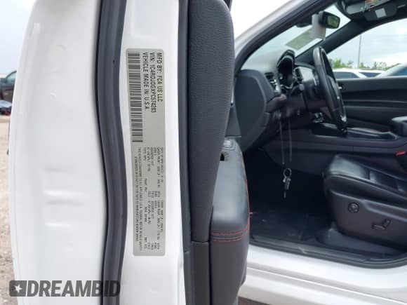 2023 Dodge Durango GT z VIN 1C4RDJDGXPC574283, wystawiony jako IAAI lot #42517392 z przebiegiem 67 306 mil mil oraz . Historia ofert i sprzedaży dostępna na DreamBid. Obrazek 9.