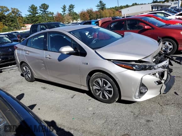 2017 Toyota Prius Premium z VIN JTDKARFP1H3052973, wystawiony jako Copart lot #86694925 z przebiegiem 24 295 mil mil oraz Szkoda całkowita • Salvage title. Historia ofert i sprzedaży dostępna na DreamBid. Obrazek 4.