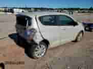 2017 Chevrolet Spark LT z VIN KL8CD6SA5HC740141, wystawiony jako Copart lot #57229645 z przebiegiem 73 801 mil mil oraz Nie do naprawy • Non repairable. Historia ofert i sprzedaży dostępna na DreamBid. Obrazek 3.