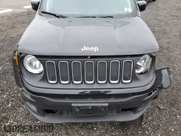 2018 Jeep Renegade Latitude with VIN ZACCJABB7JPJ68659, listed as a Copart auction lot 67125475 with 74,727 mi miles and Salvage title. Bid and sale history available at DreamBid. Image 12.