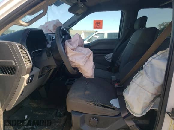 2016 Ford F-150 XLT z VIN 1FTEW1C88GKF10686, wystawiony jako Copart lot #69251935 z przebiegiem 102 269 mil mil oraz Szkoda całkowita • Salvage title. Historia ofert i sprzedaży dostępna na DreamBid. Obrazek 7.