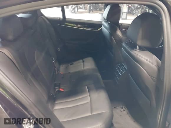 2019 BMW 5 Series 530i xDrive with VIN WBAJA7C52KWW09279, listed as a IAAI auction lot 43015006 with 166,634 mi miles and . Bid and sale history available at DreamBid. Image 8.