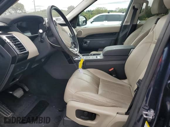 2018 Land Rover Discovery SE with VIN SALRG2RV1JA053954, listed as a Copart auction lot 84178535 with 58,544 mi miles and Clean title. Bid and sale history available at DreamBid. Image 7.