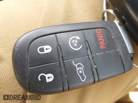 2021 Jeep Grand Cherokee Laredo X с VIN 1C4RJFAG5MC654581, выставлен на аукционе IAAI как лот 42148174 с пробегом 65 985 миль миль и . История ставок и продаж доступна на DreamBid. Изображение 11.