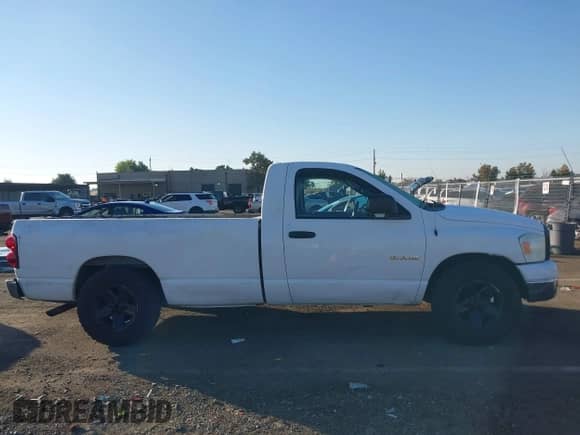 2008 Dodge 1500 SLT with VIN 1D7HA16N58J185361, listed as a IAAI auction lot 43397517 with 234,341 mi miles and . Bid and sale history available at DreamBid. Image 13.