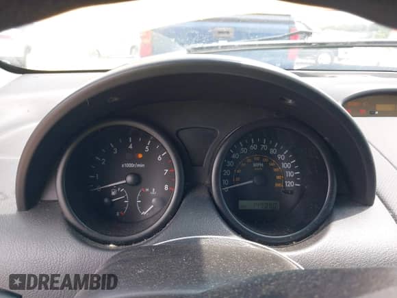 2007 Chevrolet Aveo SVM z VIN KL1TD66687B731068, wystawiony jako IAAI lot #42402245 z przebiegiem 149 990 mil mil oraz . Historia ofert i sprzedaży dostępna na DreamBid. Obrazek 7.