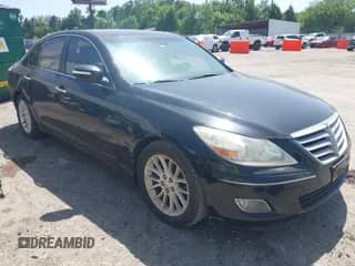 2009 Hyundai Genesis с VIN KMHGC46E59U061085, выставлен на аукционе IAAI как лот 42809791 с пробегом 179 766 миль миль и . История ставок и продаж доступна на DreamBid. Изображение 1.