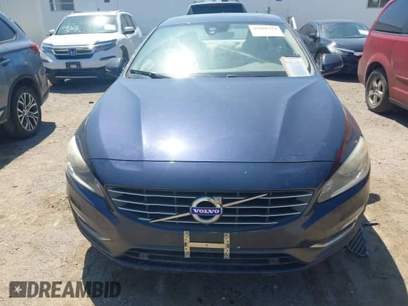 2015 Volvo S60 T5 Premier с VIN YV1612TK5F1340600, выставлен на аукционе IAAI как лот 42608394 с пробегом 123 613 миль миль и . История ставок и продаж доступна на DreamBid. Изображение 12.