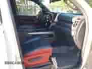 2025 Ram 1500 Rebel z VIN 1C6SRFLP2SN581797, wystawiony jako IAAI lot #43061676 z przebiegiem 25 190 mil mil oraz . Historia ofert i sprzedaży dostępna na DreamBid. Obrazek 5.