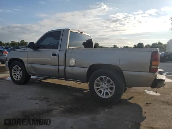 2002 GMC Sierra 1500 z VIN 1GTEC14W02Z254484, wystawiony jako Copart lot #68341995 z przebiegiem 212 814 mil mil oraz Szkoda całkowita • Salvage title. Historia ofert i sprzedaży dostępna na DreamBid. Obrazek 2.