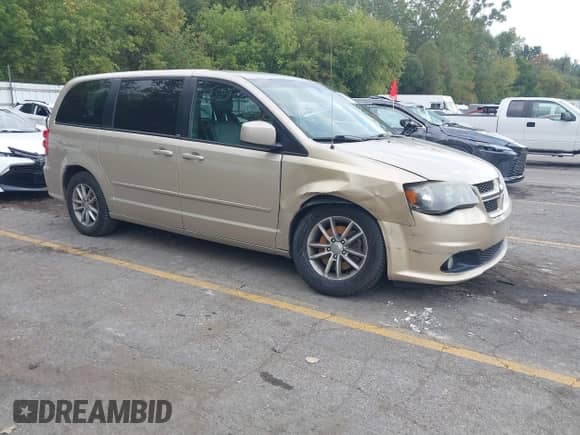 2014 Dodge Grand Caravan R/T with VIN 2C4RDGEGXER189716, listed as a IAAI auction lot 43299898 with 224,545 mi miles and . Bid and sale history available at DreamBid. Image 1.