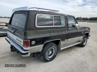 1984 Chevrolet Blazer K10 Utility HT с VIN 1G8EK18HXEF145495, выставлен на аукционе Copart как лот 76857274 с пробегом 40 041 миль миль и Списание • Salvage title. История ставок и продаж доступна на DreamBid. Изображение 3.