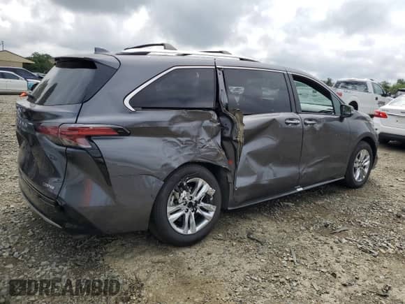 2025 Toyota Sienna Limited с VIN 5TDZSKFC6SS157594, выставлен на аукционе Copart как лот 62633325 с пробегом 30 494 миль миль и Списание • Salvage title. История ставок и продаж доступна на DreamBid. Изображение 3.