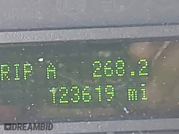 2011 Ford Econoline Cargo Commercial with VIN 1FTNE2EL2BDB32047, listed as a IAAI auction lot 43218450 with 123,619 mi miles and . Bid and sale history available at DreamBid. Image 7.