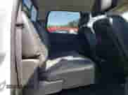 2012 Chevrolet Silverado 1500 LT z VIN 3GCPKSE71CG209094, wystawiony jako Copart lot #69566895 z przebiegiem 172 281 mil mil oraz Czysty tytuł • Clean title. Historia ofert i sprzedaży dostępna na DreamBid. Obrazek 10.