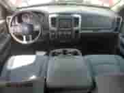 2019 Ram 1500 SLT z VIN 3C6RR7LT2KG622455, wystawiony jako Copart lot #66828765 z przebiegiem 52 677 mil mil oraz Szkoda całkowita • Salvage title. Historia ofert i sprzedaży dostępna na DreamBid. Obrazek 8.