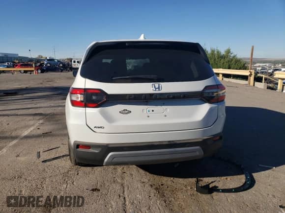 2024 Honda Pilot EX-L with VIN 5FNYG1H53RB039572, listed as a Copart auction lot 57660834 with 690 mi miles and Salvage title. Bid and sale history available at DreamBid. Image 6.