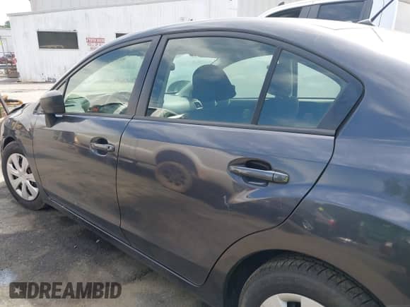 2015 Subaru Impreza z VIN JF1GJAA61FH006958, wystawiony jako IAAI lot #42285382 z przebiegiem 119 241 mil mil oraz . Historia ofert i sprzedaży dostępna na DreamBid. Obrazek 14.