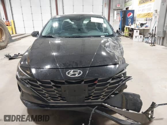 2023 Hyundai Elantra Limited с VIN KMHLP4AGXPU504159, выставлен на аукционе IAAI как лот 42703032 с пробегом 22 329 миль миль и . История ставок и продаж доступна на DreamBid. Изображение 13.