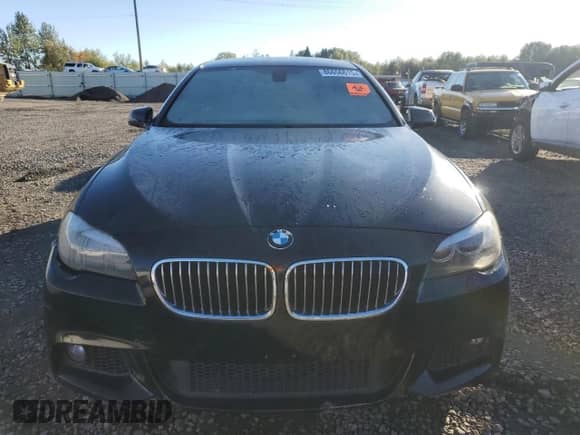 2013 BMW 5 Series 535i с VIN WBAFR7C5XDC820555, выставлен на аукционе Copart как лот 86656615 с пробегом Не указан миль и Чистый • Clean title. История ставок и продаж доступна на DreamBid. Изображение 5.