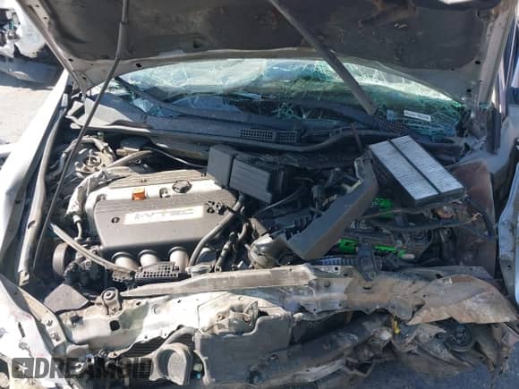 2004 Honda Accord LX с VIN JHMCM56344C030654, выставлен на аукционе IAAI как лот 42997262 с пробегом Не указан миль и . История ставок и продаж доступна на DreamBid. Изображение 10.