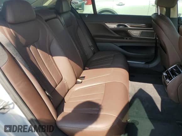 2018 BMW 7 Series 740e xDrive with VIN WBA7J2C51JG938447, listed as a Copart auction lot 63021064 with 81,105 mi miles and Salvage title. Bid and sale history available at DreamBid. Image 10.