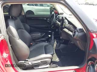 2015 MINI Hardtop S with VIN WMWXP7C54F2A61066, listed as a IAAI auction lot 42488756 with 120,321 mi miles and . Bid and sale history available at DreamBid. Image 5.