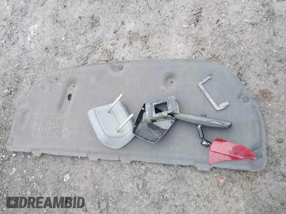 2019 Honda Accord with VIN 1HGCV3F12KA009961, listed as a IAAI auction lot 42007933 with 123,402 mi miles and . Bid and sale history available at DreamBid. Image 12.