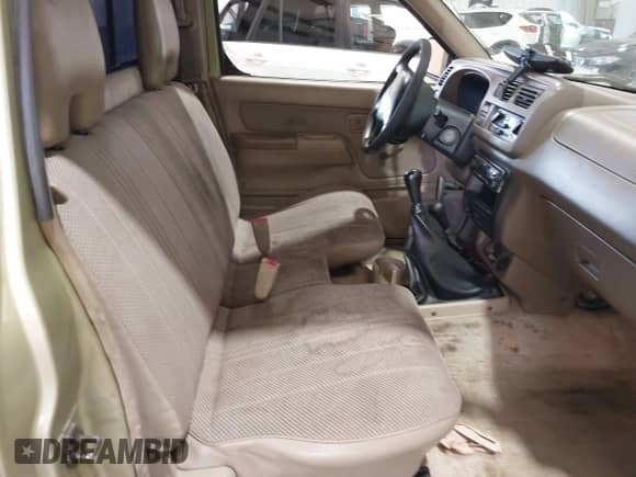 1998 Nissan Frontier z VIN 1N6DD21Y6WC338111, wystawiony jako IAAI lot #42575507 z przebiegiem 177 810 mil mil oraz . Historia ofert i sprzedaży dostępna na DreamBid. Obrazek 5.