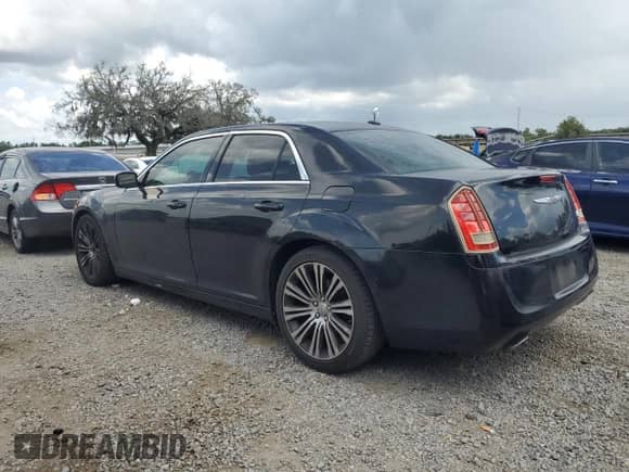 2014 Chrysler 300 S with VIN 2C3CCABT0EH161702, listed as a Copart auction lot 65598175 with 147,575 mi miles and Salvage title. Bid and sale history available at DreamBid. Image 2.